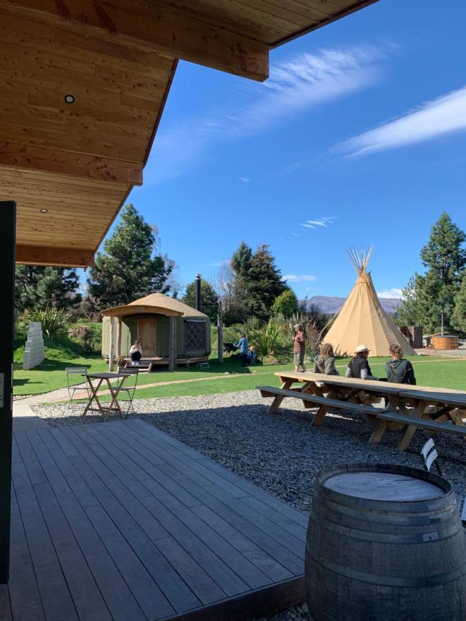 Oasis Yurt Lodge Wanaka Exterior photo