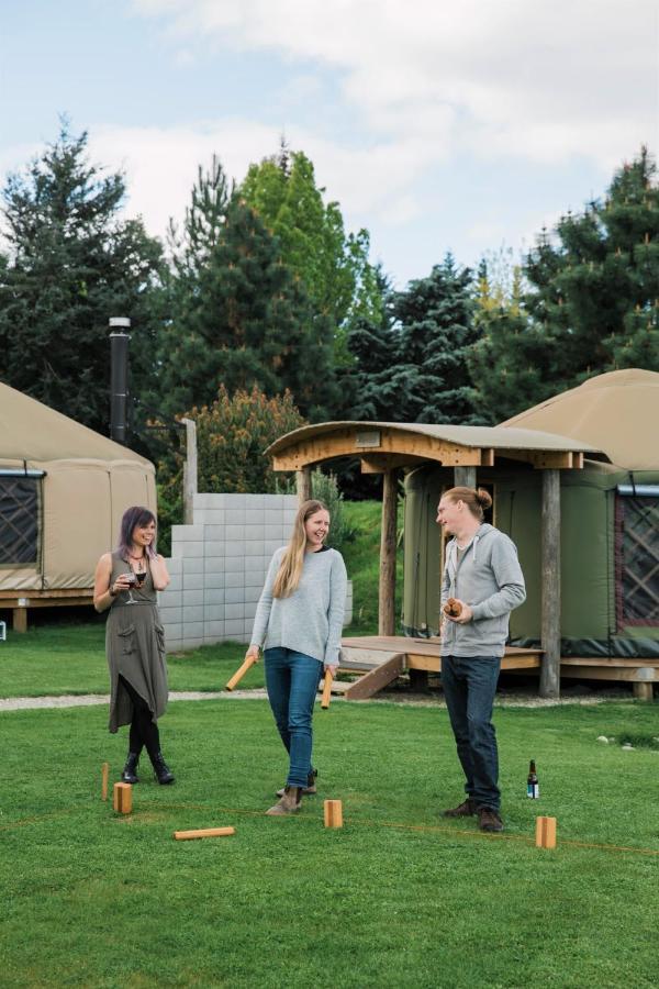 Oasis Yurt Lodge Wanaka Exterior photo