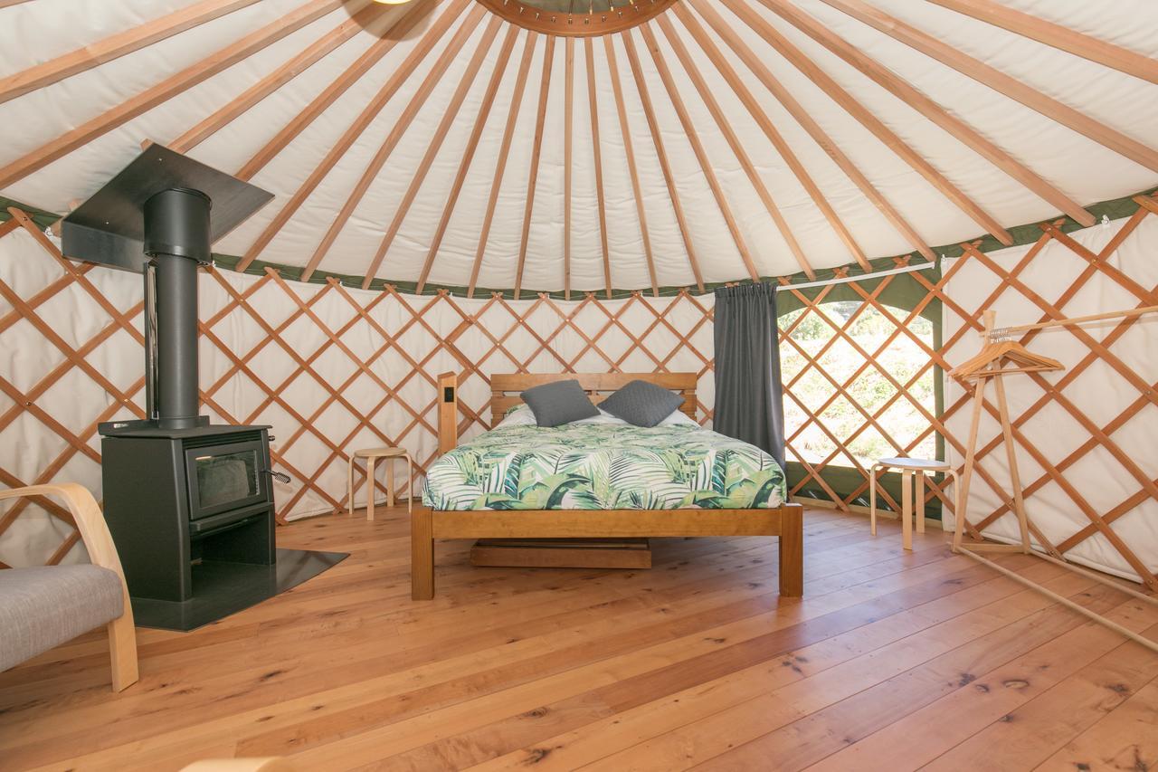 Oasis Yurt Lodge Wanaka Exterior photo